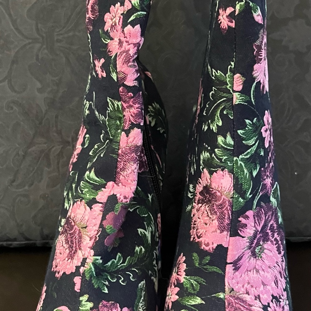 Beautiful floral calf high denim boots with chunky heel.